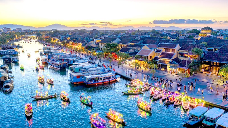 bu-c-tranh-chuyen-doi-so-nganh-du-lich.jpg -0
