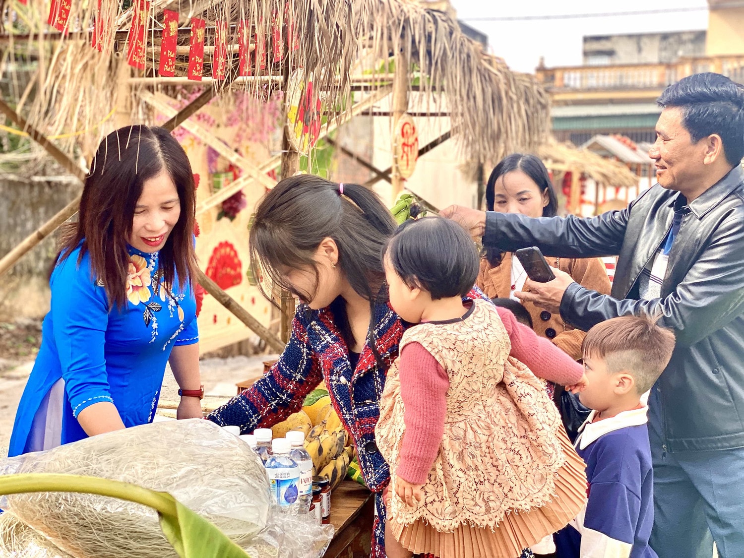 Rộn ràng không khí 