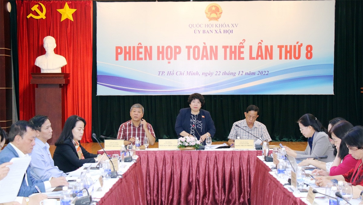 ­­Nỗ lực không mệt mỏi, vì lợi ích của đất nước, của nhân dân
