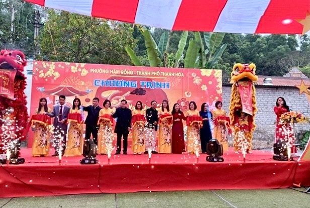 Rộn ràng không khí 