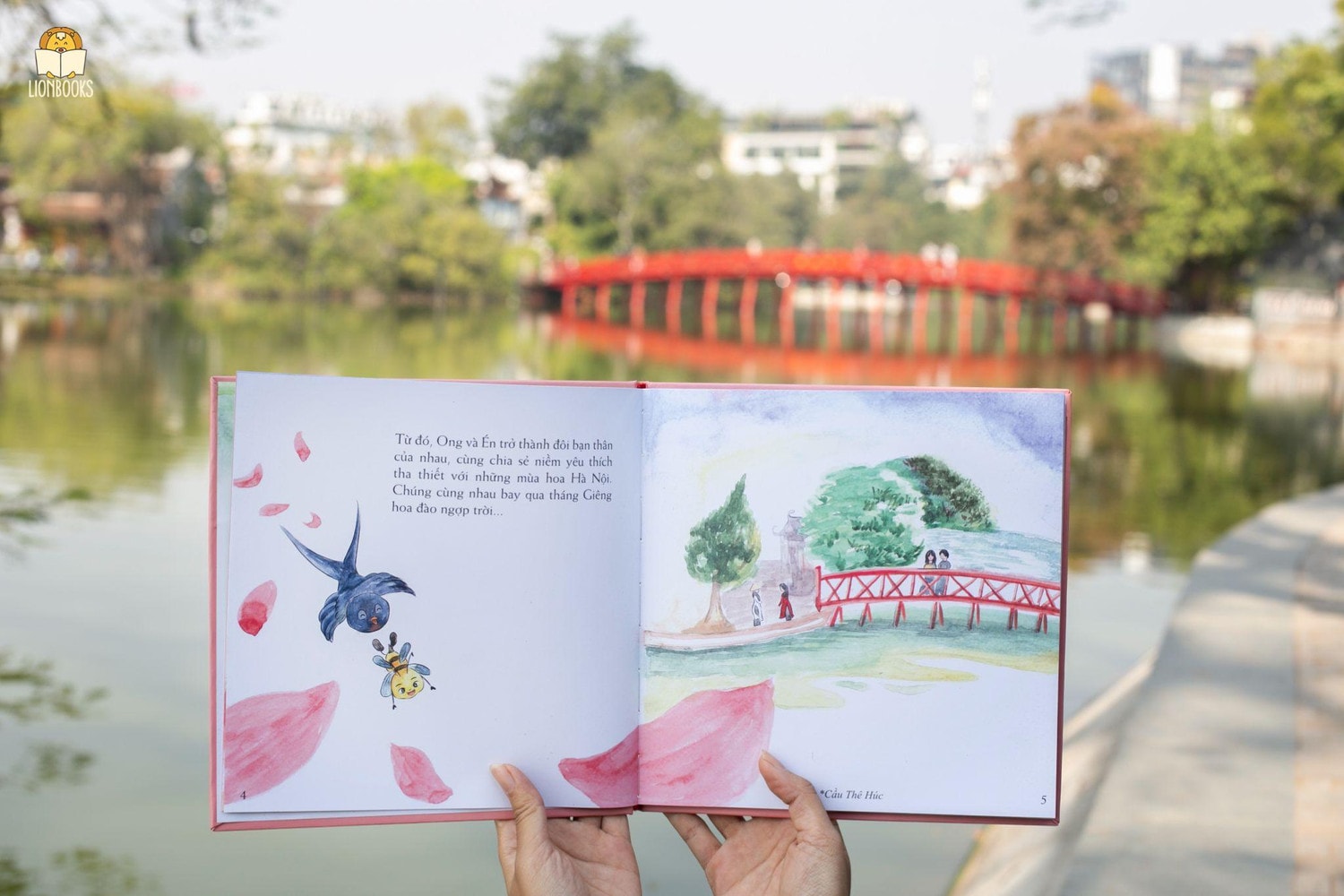 Từ mùa xuân rực rỡ, khám phá vẻ đẹp 12 mùa hoa Hà Nội -0