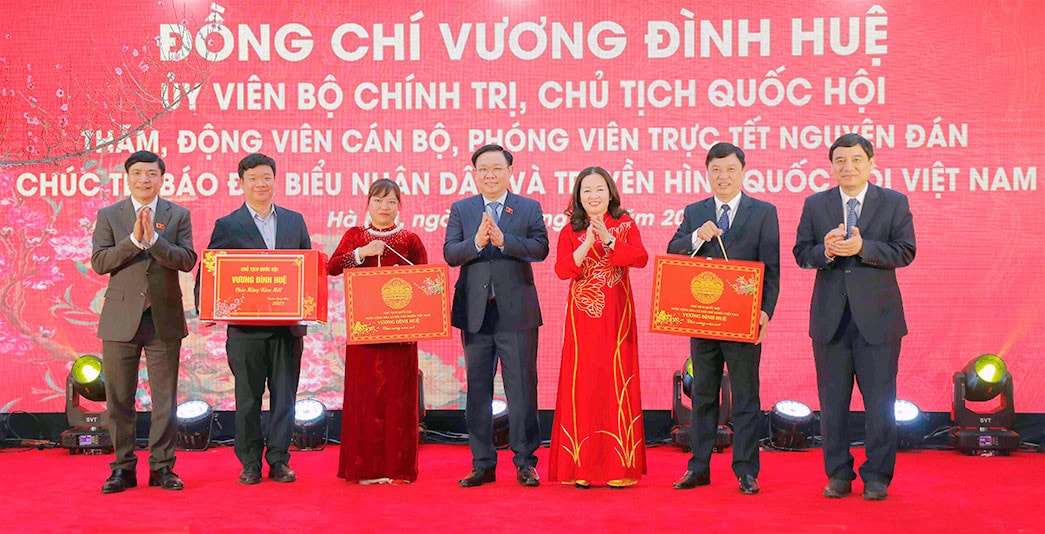 Chủ tịch Quốc hội Vương Đình Huệ thăm, chúc Tết Báo Đại biểu Nhân dân, Truyền hình Quốc hội Việt Nam -0