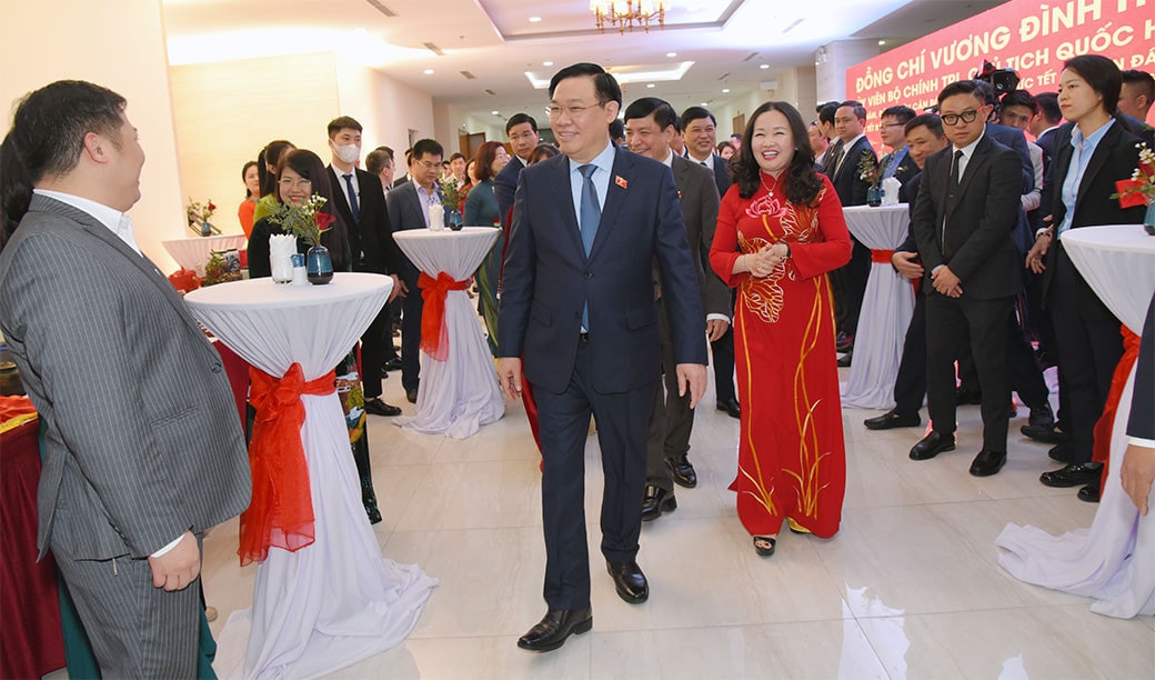Một số hình ảnh Chủ tịch Quốc hội Vương Đình Huệ thăm, chúc Tết Báo Đại biểu Nhân dân, Truyền hình Quốc hội Việt Nam -0