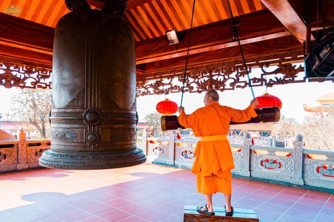 Bài 3: Nguyện cầu cho đất nước thái bình, nhân dân an lạc -0