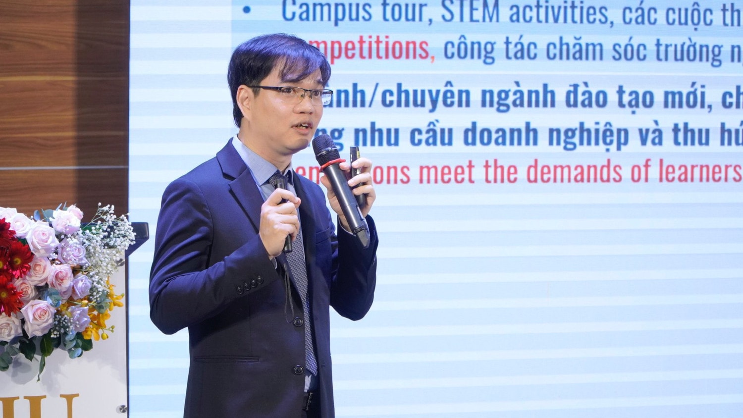 Trường Đại học Quốc tế Miền đông phấn đấu hoàn thành 6 nhiệm vụ trọng tâm năm 2023 -0