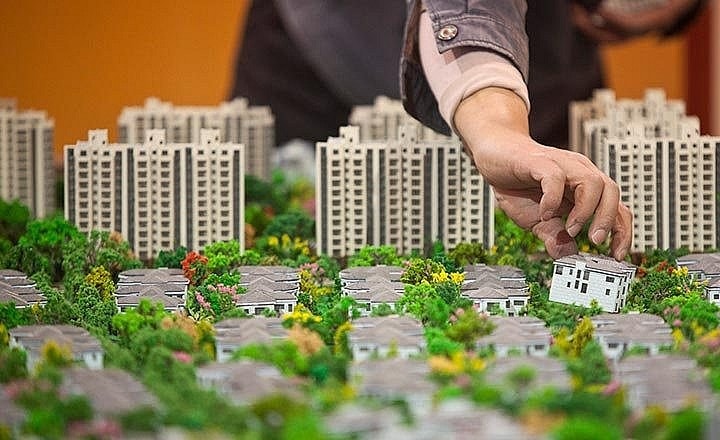 FiinRatings: Hơn 80% giá trị trái phiếu doanh nghiệp của ngành bất động sản phát hành thuộc nhóm chưa niêm yết -0