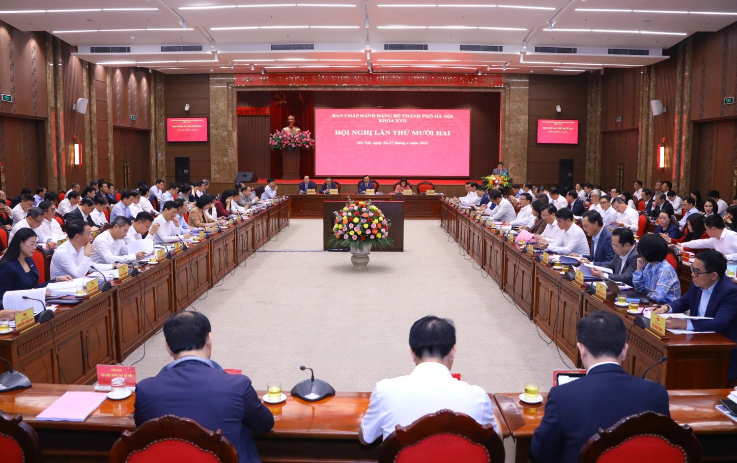 Bài 1: Kết hợp chặt chẽ giữa “xây” và “chống” -0