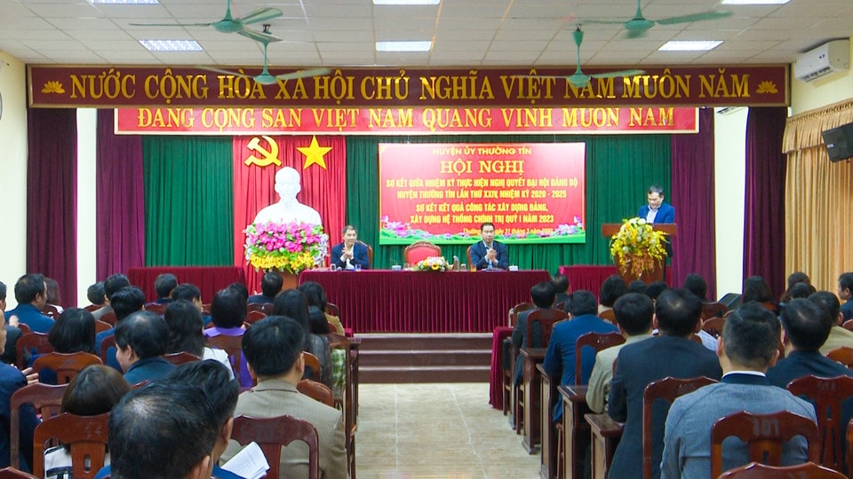 Bài 1: Kết hợp chặt chẽ giữa “xây” và “chống” -0