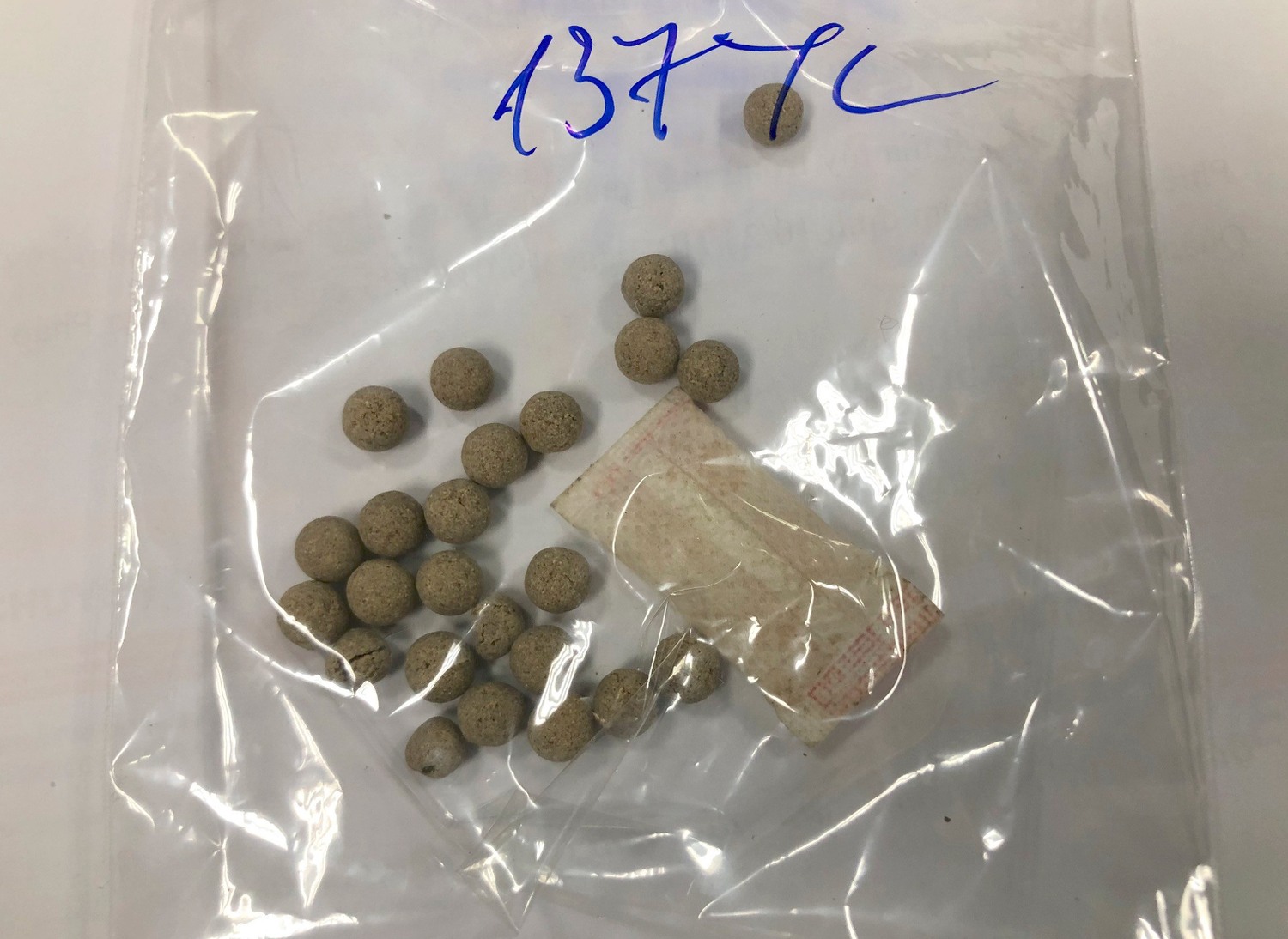 Nhập viện vì ngộ độc thuốc chữa đái tháo đường y học cổ truyền mua 10 triệu đồng -0
