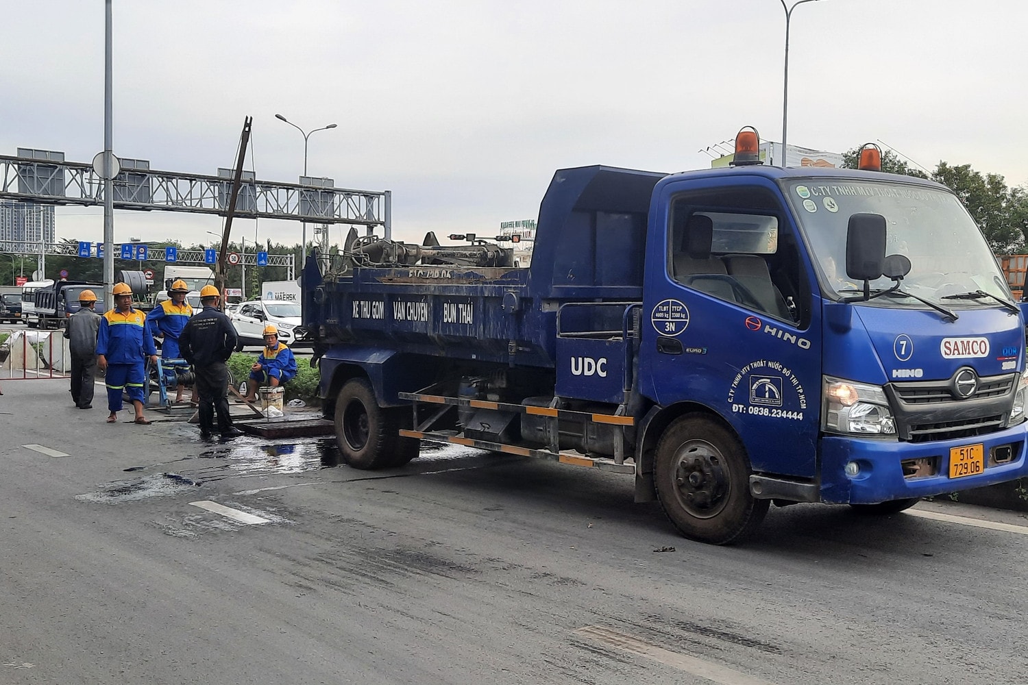 Dự án chống ngập hơn 3.200 tỷ đồng: Công ty Thoát nước trúng thầu ra sao? -0