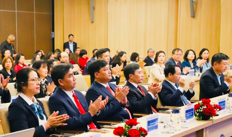 Agribank và EVN ký Hợp đồng tín dụng cho Dự án Nhà máy Thủy điện Ialy mở rộng -0