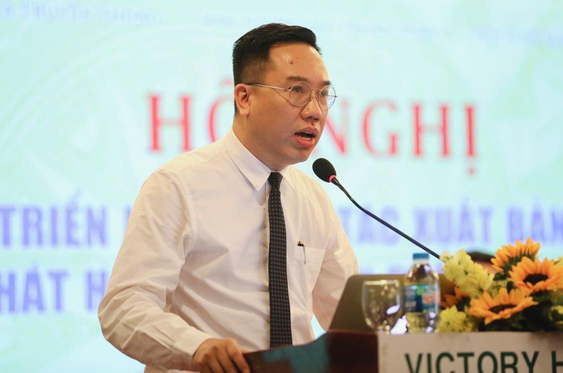 Bình quân lượng bản sách lên mức 6,1 bản/ người -0