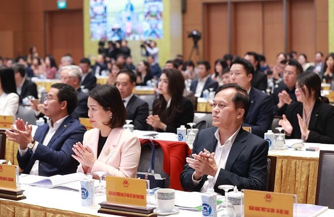 Thủ tướng: Thúc đẩy thị trường bất động sản phát triển lành mạnh -0