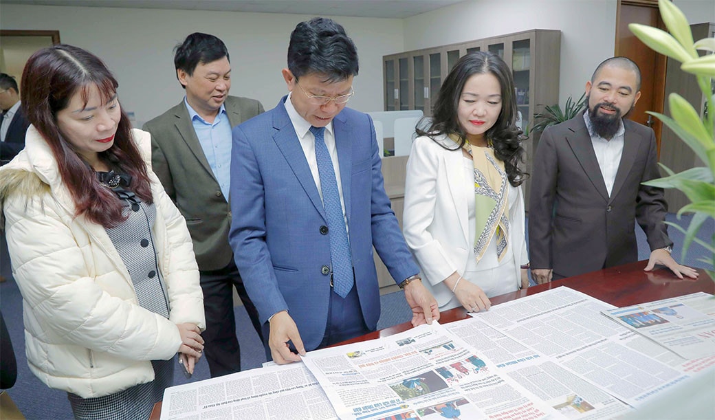 Báo Đại biểu Nhân dân ký kết hợp tác truyền thông với Trường Đại học Khoa học xã hội và Nhân văn -0