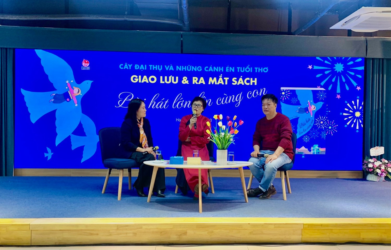 Phía sau mỗi giai điệu, lời ca trẻ thơ -1