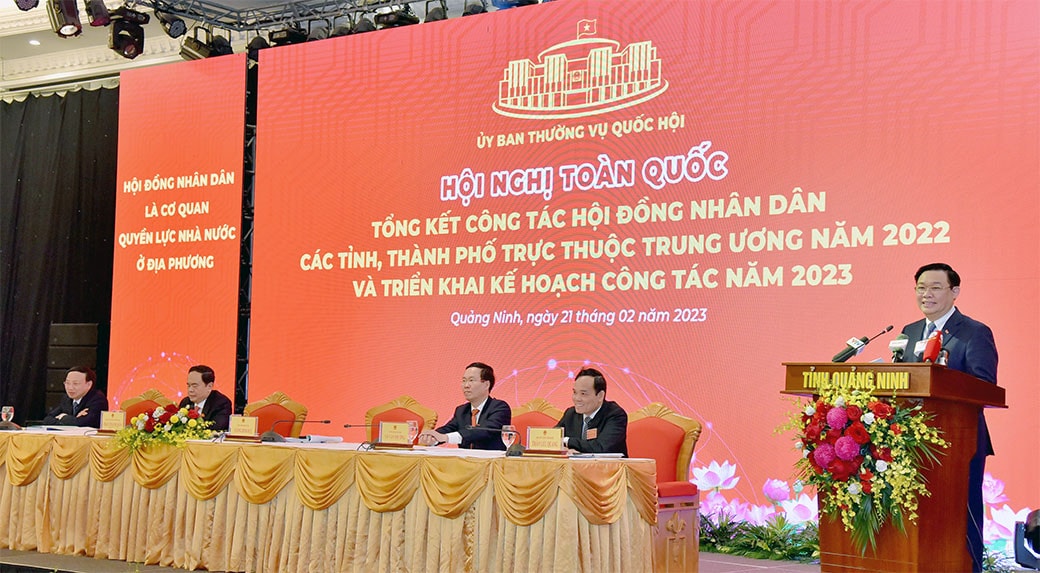 Chủ tịch Quốc hội Vương Đình Huệ: Thực sự gần dân, công khai, minh bạch, dân chủ, chuyên nghiệp và hiệu quả -0