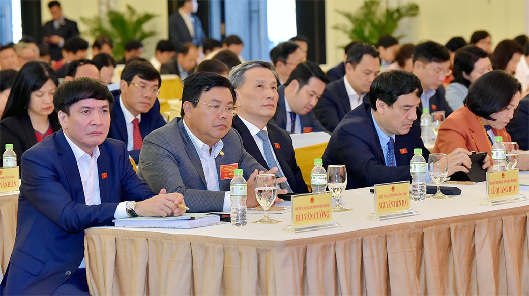 Chủ tịch Quốc hội Vương Đình Huệ: Thực sự gần dân, công khai, minh bạch, dân chủ, chuyên nghiệp và hiệu quả -0