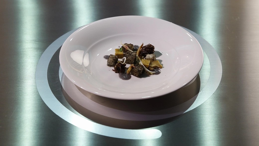 Lần đầu tiên có đầu bếp Việt Nam lọt vào bán kết Masterchef Italia -0
