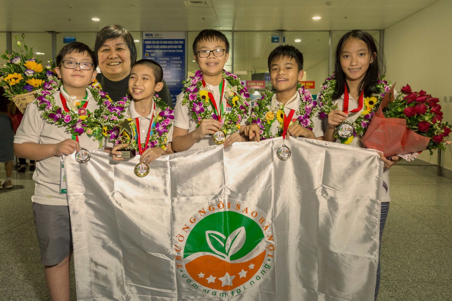 Ba học sinh có thành tích nổi trội được đề cử giải thưởng Gương mặt trẻ Việt Nam tiêu biểu năm 2022 -0