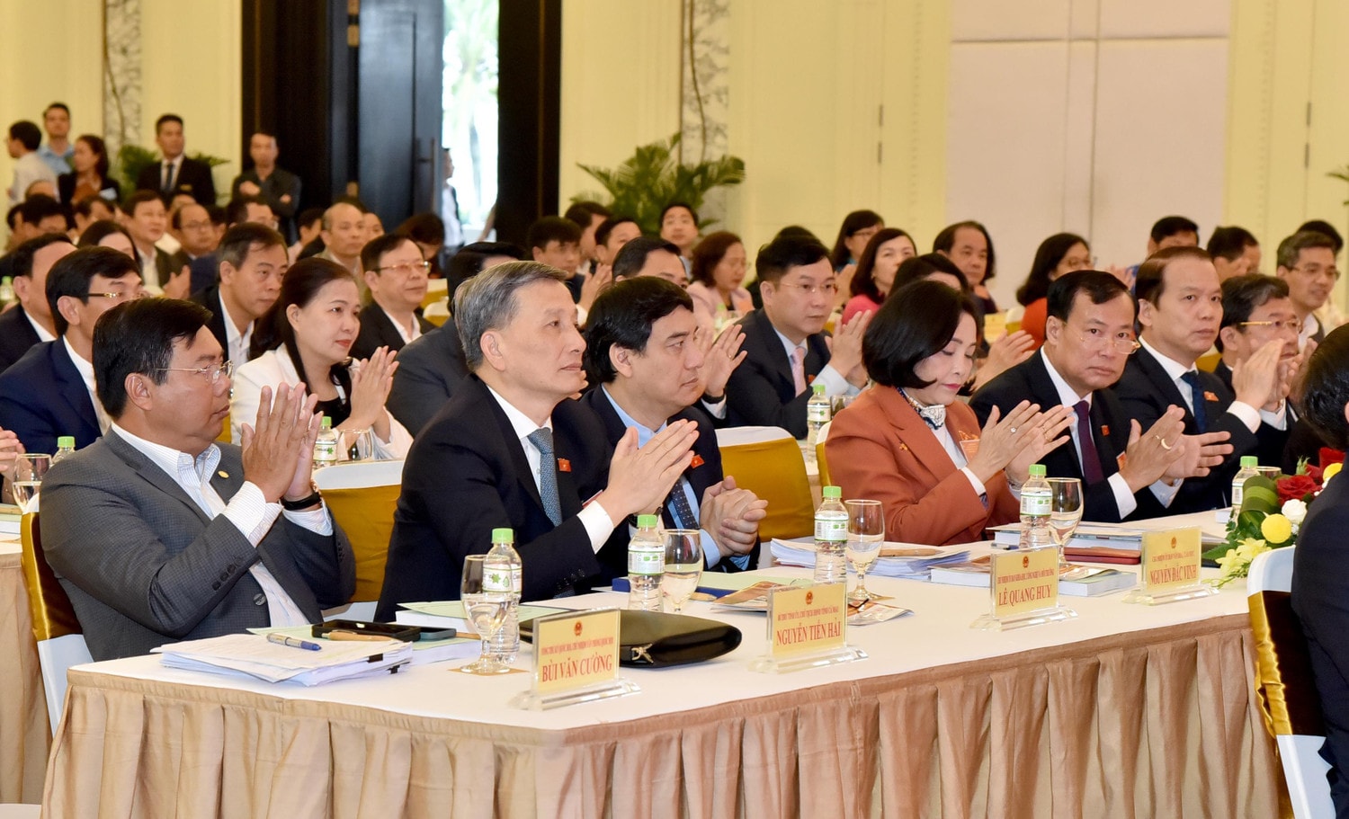 Hội đồng Nhân dân khẳng định vai trò là cơ quan quyền lực Nhà nước ở địa phương ảnh 3 Hội đồng Nhân dân khẳng định vai trò là cơ quan quyền lực Nhà nước ở địa phương -0