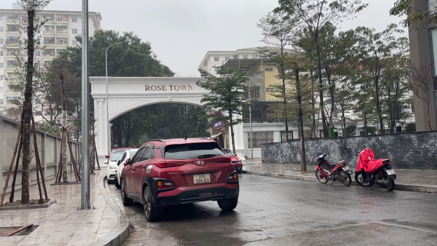 Hà Nội: Sụn lún chung cư Nơ 4 Pháp Vân – Tứ Hiệp -1