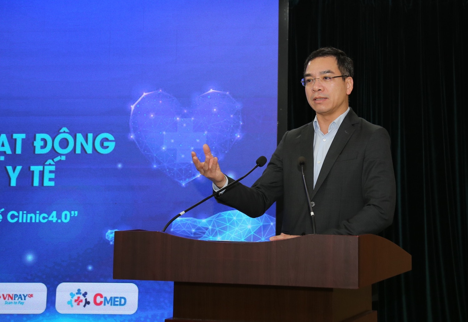 Chủ tịch Hội đồng Thầy thuốc trẻ Việt Nam TS.BS Hà Anh Đức phát biểu tại chương trình Ký kết phát triển khai báo “Khởi nghiệp số Y tế Clinic4.0” -0