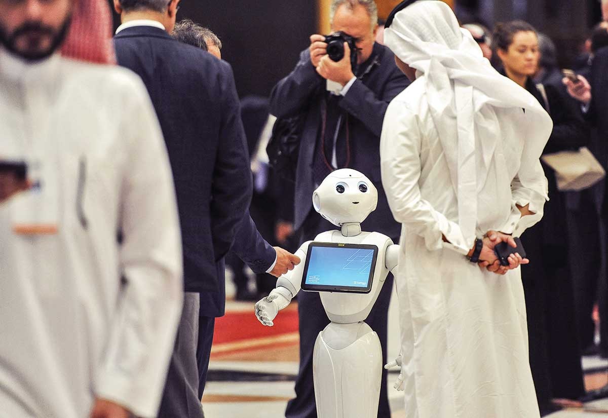 Nguồn : Arabianbusiness. UAE coi đầu tư vào AI là đầu tư cho tương lai