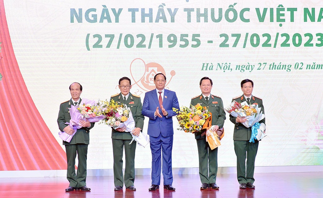 Chủ tịch Quốc hội Vương Đình Huệ: Luôn khát khao cống hiến, hoàn thành xuất sắc trọng trách 