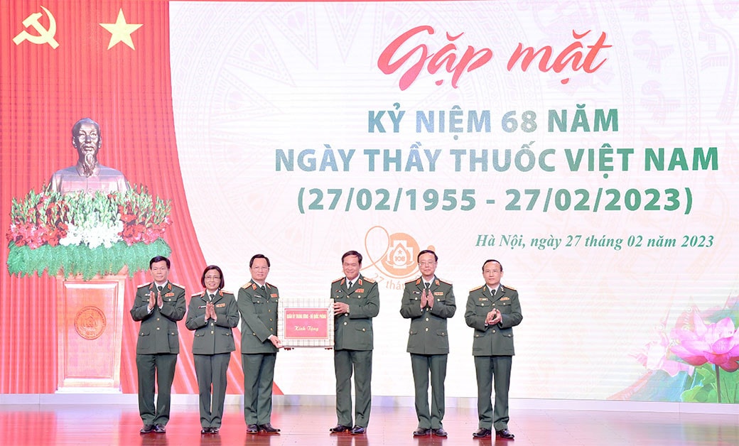 Chủ tịch Quốc hội Vương Đình Huệ: Luôn khát khao cống hiến, hoàn thành xuất sắc trọng trách 