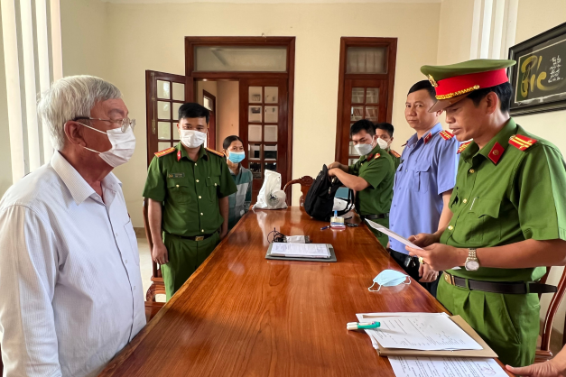 Nhiều nguyên cán bộ là đồng phạm giúp sức gây thiệt hại ngân sách hơn 78 tỷ đồng -0