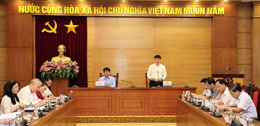 Thường trực HĐND tỉnh Vĩnh Phúc giám sát việc tinh giản biên chế và sắp xếp tổ chức bộ máy một số đơn vị sự nghiệp công lập, doanh nghiệp nhà nước trên địa bàn - ẢNH THIỆU VŨ