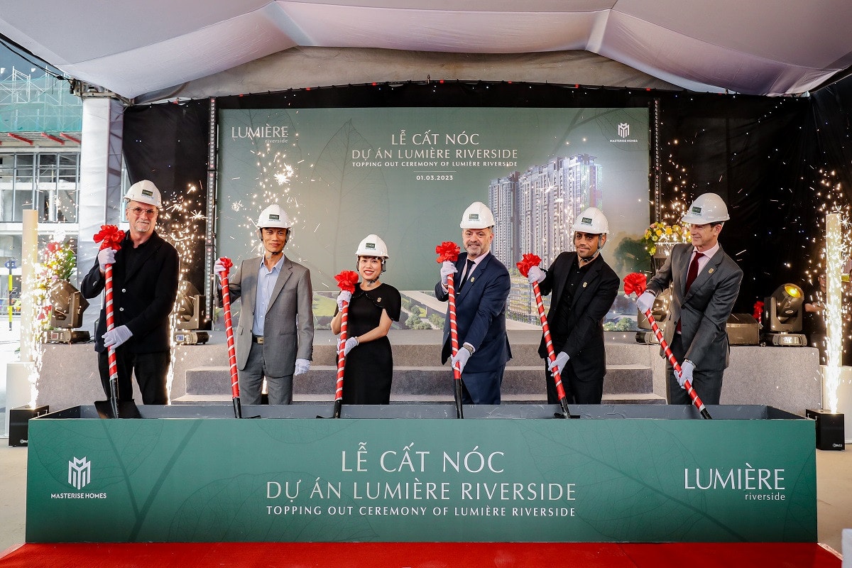 Masterise Homes chính thức cất nóc dự án LUMIÈRE riverside -0