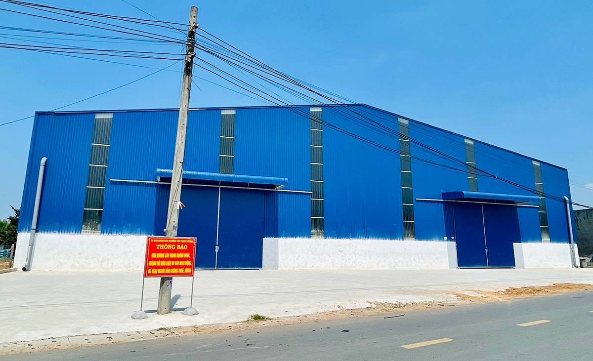 Đoàn kiểm tra TX.Tân Uyên làm việc về các công trình xây dựng trên đất nông nghiệp 