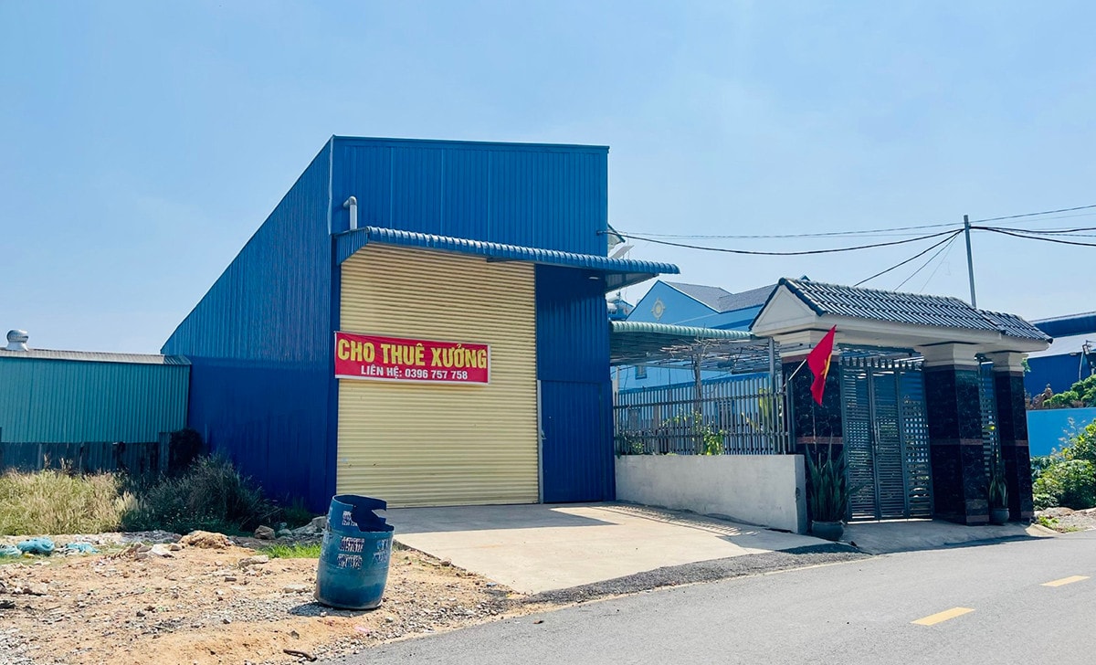 Đoàn kiểm tra TX.Tân Uyên làm việc về các công trình xây dựng trên đất nông nghiệp 
