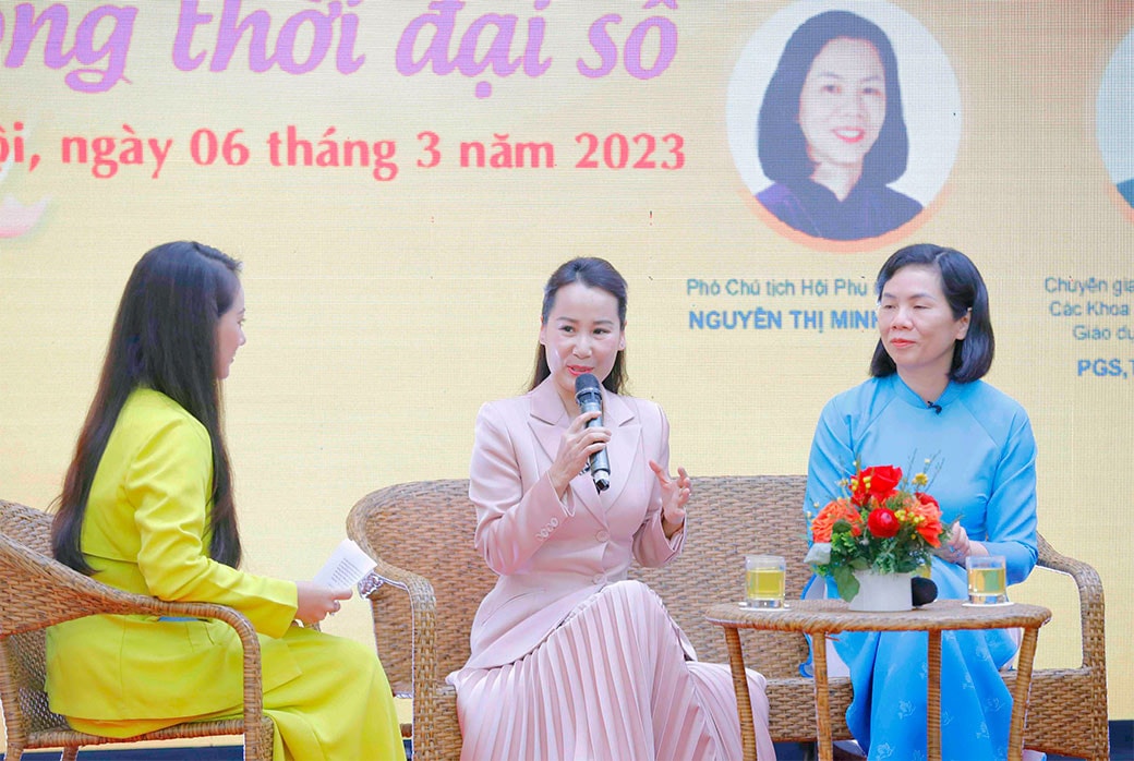 MC: Bản thân nhạc sĩ Giáng Son là người làm nghệ thuật, để nhắc tới các nhạc sĩ nữ không phải là nhiều trong giới. Ngoài yếu tố về đam mê, thì có yếu tố gì khác để dẫn dắt nhạc sĩ Giáng Son đi tới thành công như ngày hôm nay? 