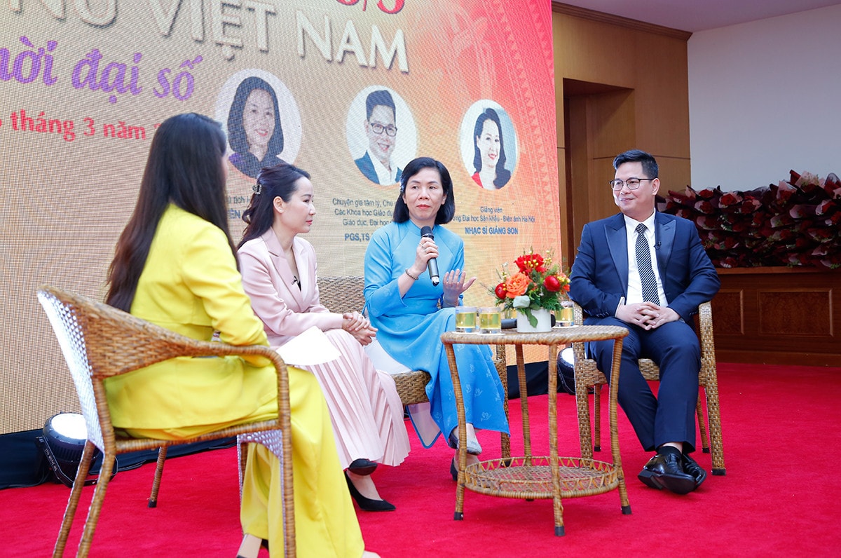 Nguyễn Hoàng Long (Đoàn viên Công đoàn Ban Điện tử Báo Đại biểu Nhân dân): Tại Hội thảo Khoa học quốc gia xây dựng người phụ nữ Việt Nam thời đại mới: Thực trạng và giải pháp tổ chức ngày 28.11.2022 tại Hà Nội, có chỉ ra các nội hàm của người phụ nữ Việt Nam trong thời đại mới bước đầu được định hình là có tri thức, có đạo đức, có sức khỏe, có trách nhiệm với bản thân, gia đình, xã hội và đất nước. Vậy trong các cái giá trị của nội hàm này, các chuyên gia đánh giá giá trị nào là quan trọng nhất?