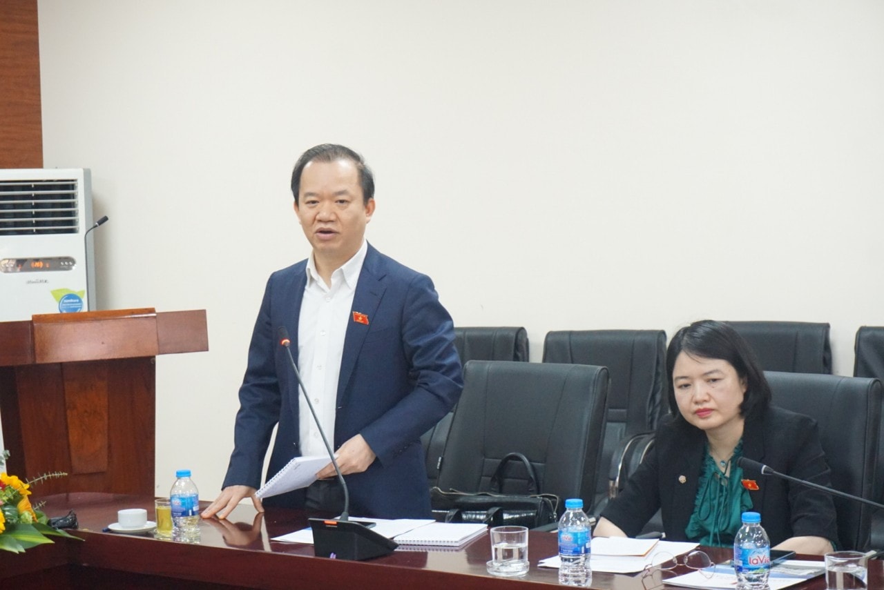Đề xuất nghệ sĩ ưu tú, nghệ sĩ nhân dân tương đương học vị thạc sĩ, tiến sĩ, vì sao? -0