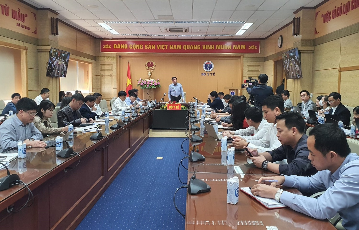 Bộ Y tế hướng dẫn triển khai Nghị định 07/2023/ND-CP, giải quyết tình trạng thiếu trang thiết bị y tế -0