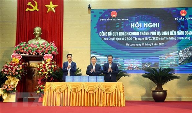 Công bố quy hoạch chung thành phố Hạ Long đến năm 2040 -0