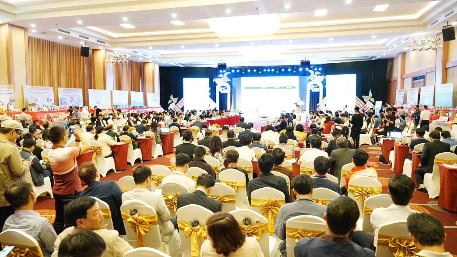Hội nghị kết nối giao thương Quốc tế tại Đắk Lắk -0