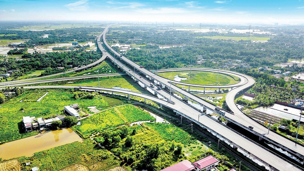 Vòng xoay nút giao cao tốc TP. Hồ Chí Minh - Trung Lương trên địa bàn xã An Thạnh, huyện Bến Lức. Nguồn: ITN