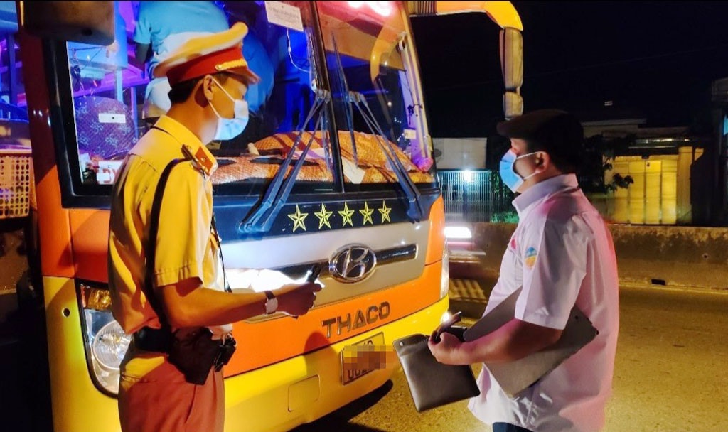tăng cường bảo đảm an toàn giao thông đối với hoạt động vận tải hành khách bằng xe ô tô. Nguồn: ITN