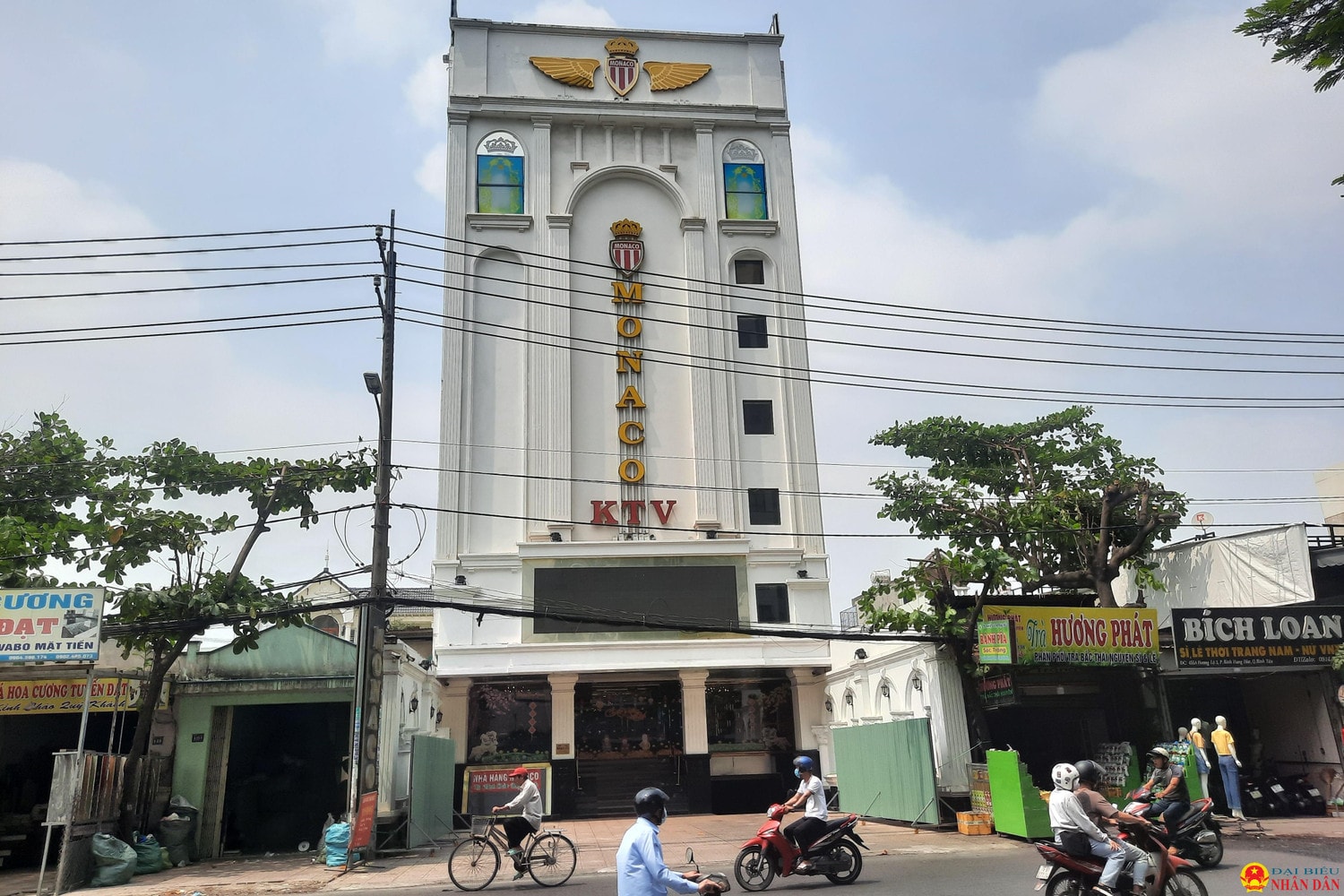 Nhà hàng karaoke nào đã vi phạm nghiêm trọng quy định phòng cháy chữa cháy, buộc phải dừng hoạt động? -0