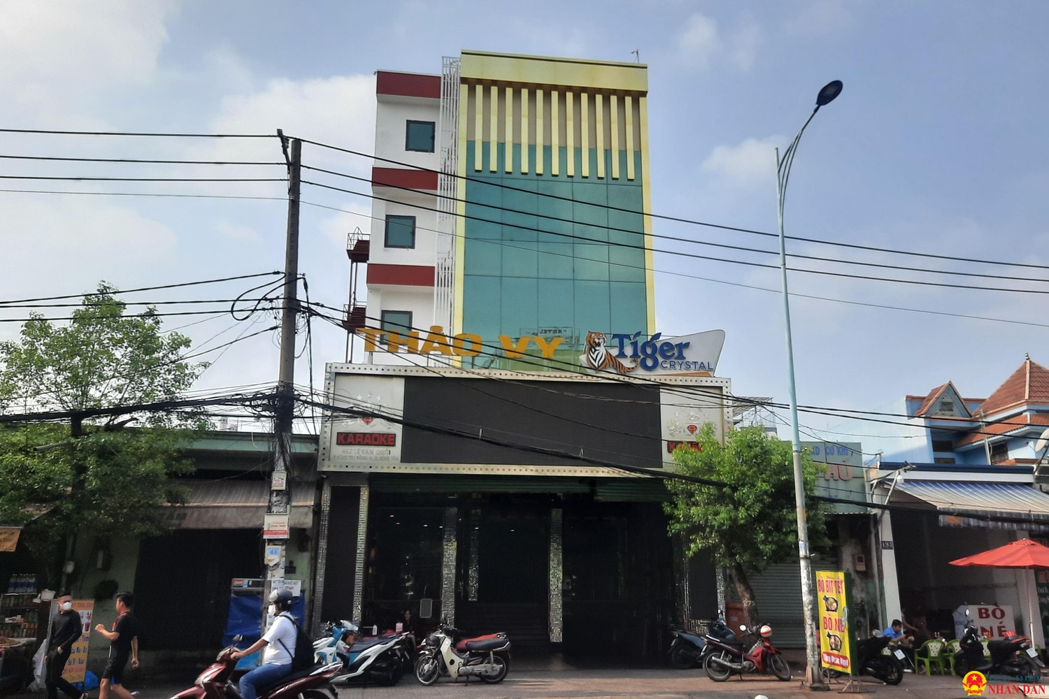 Nhà hàng karaoke nào đã vi phạm nghiêm trọng quy định phòng cháy chữa cháy, buộc phải dừng hoạt động? -0