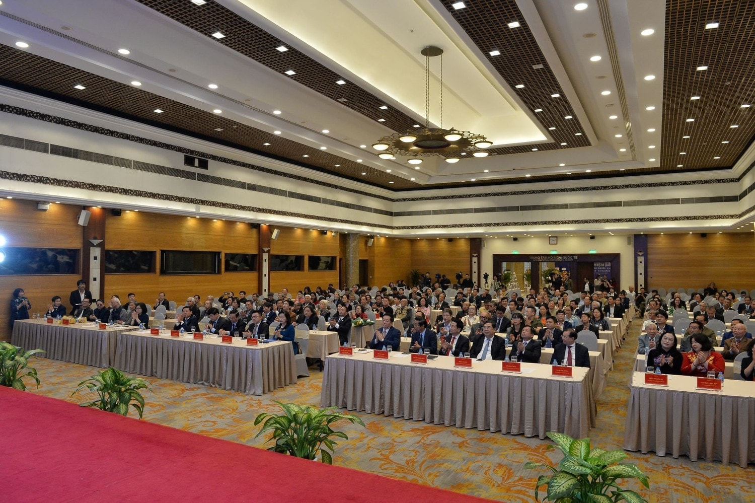 Nhiếp ảnh phản ánh chân thực hơi thở cuộc sống Nhân dân, mang giá trị nhân văn sâu sắc -0