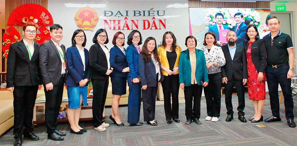 Báo Đại biểu Nhân dân và Hệ thống Giáo dục Ngôi sao Hà Nội hợp tác truyền thông -0