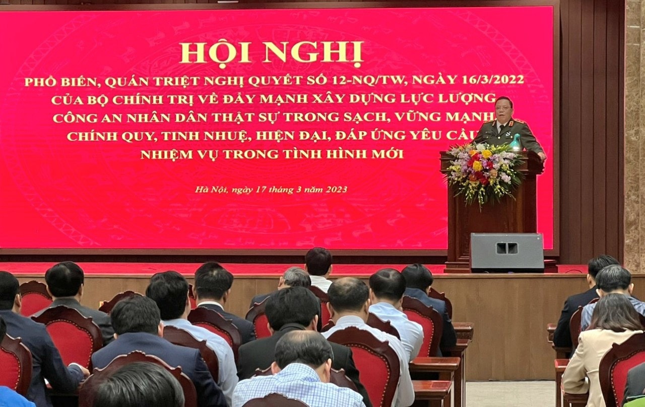 Thành ủy Hà Nội quán triệt Nghị quyết số 12 của Bộ Chính trị -0