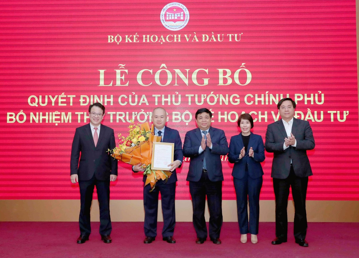 Công bố, trao quyết định bổ nhiệm Thứ trưởng Bộ Kế hoạch và Đầu tư Đỗ Thành Trung -0