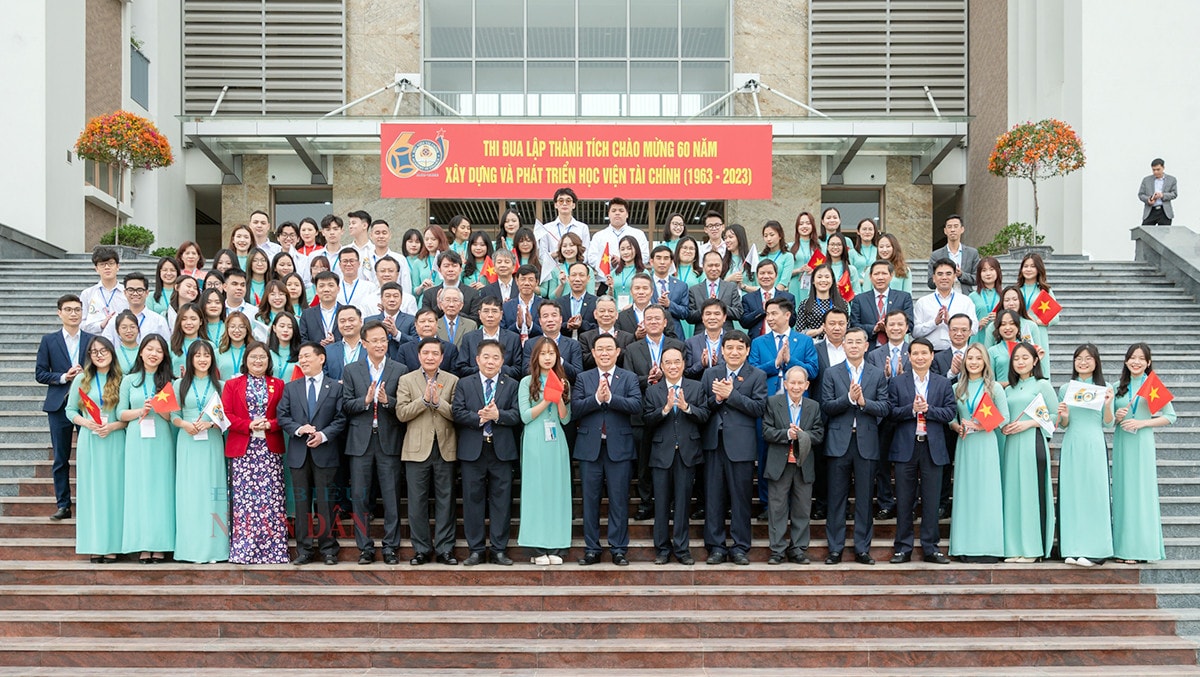 Chủ tịch Quốc hội Vương Đình Huệ: Phải có tư duy mới, tận dụng công nghệ để phát triển ảnh 13