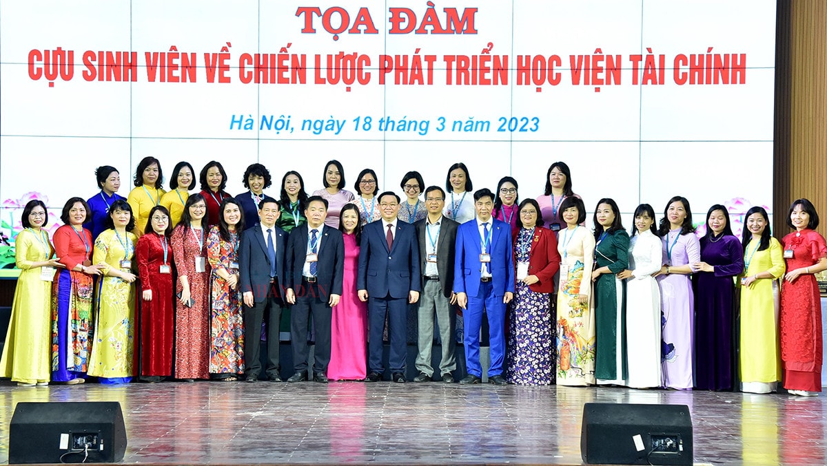 Chủ tịch Quốc hội Vương Đình Huệ: Phải có tư duy mới, tận dụng công nghệ để phát triển ảnh 10